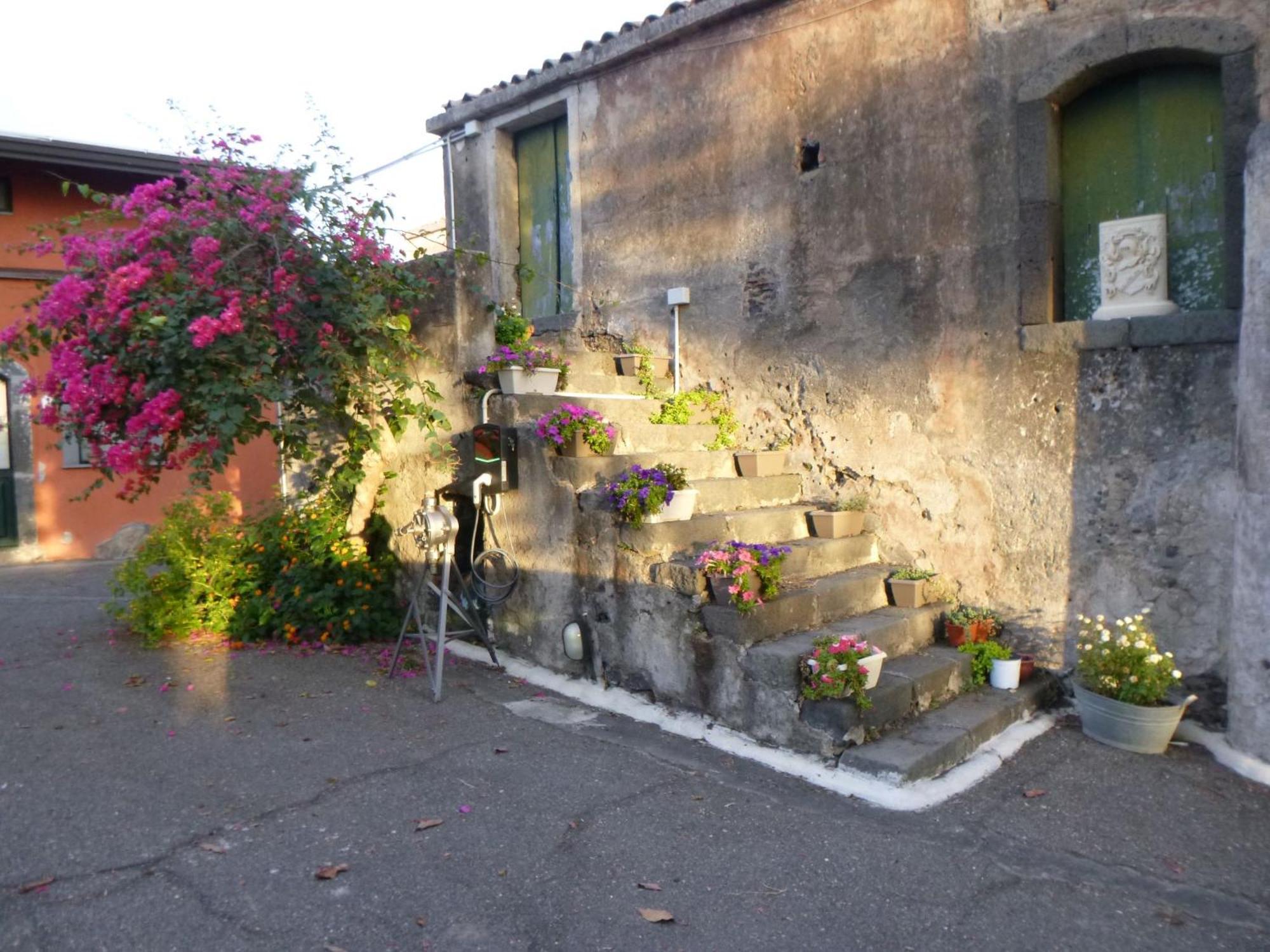 Baglio Delle Rose Bed & Breakfast Giarre Eksteriør bilde