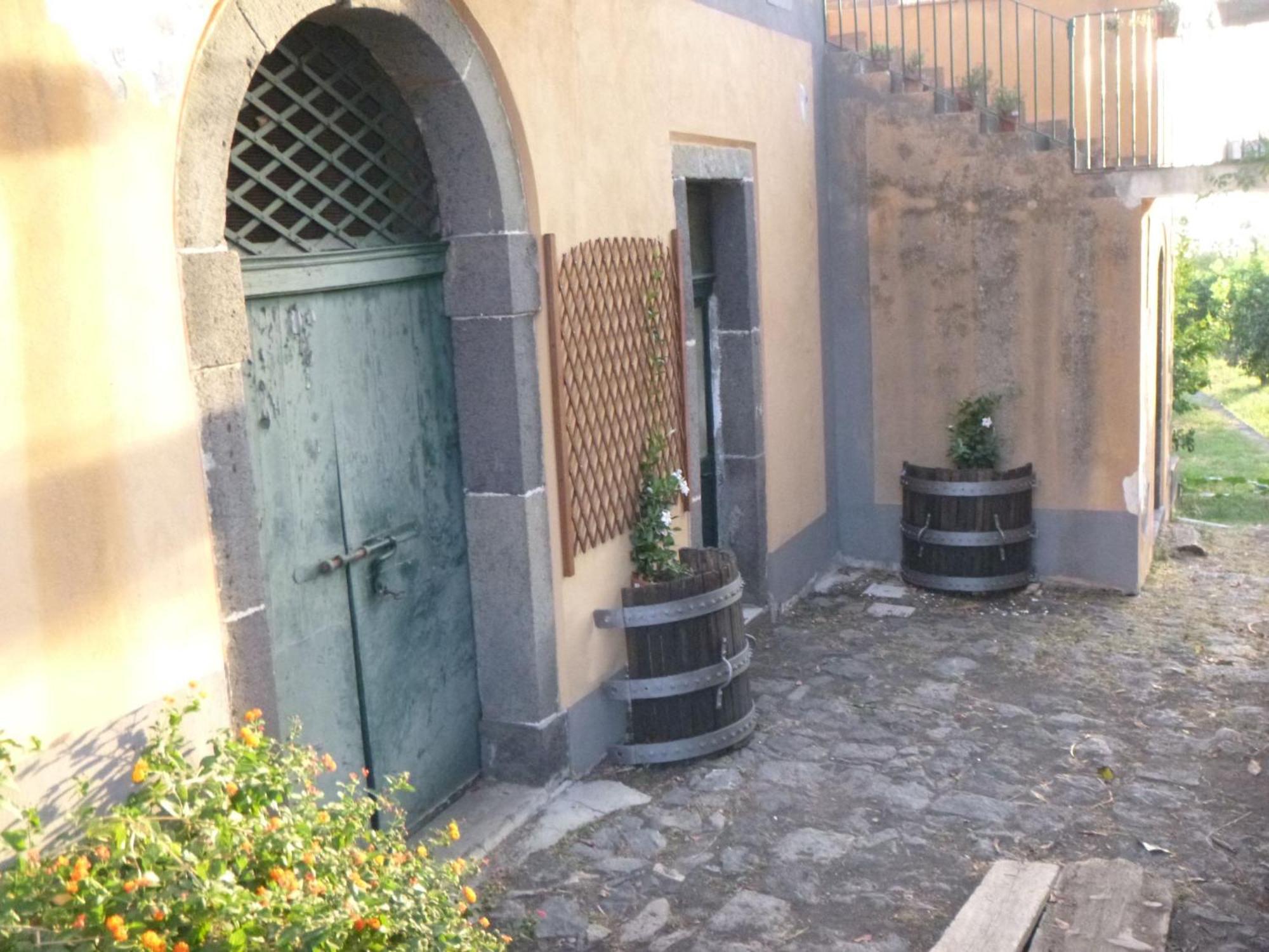 Baglio Delle Rose Bed & Breakfast Giarre Eksteriør bilde